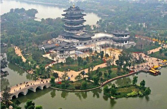 济南攻略2日游住宿,济南攻略二日游亲子