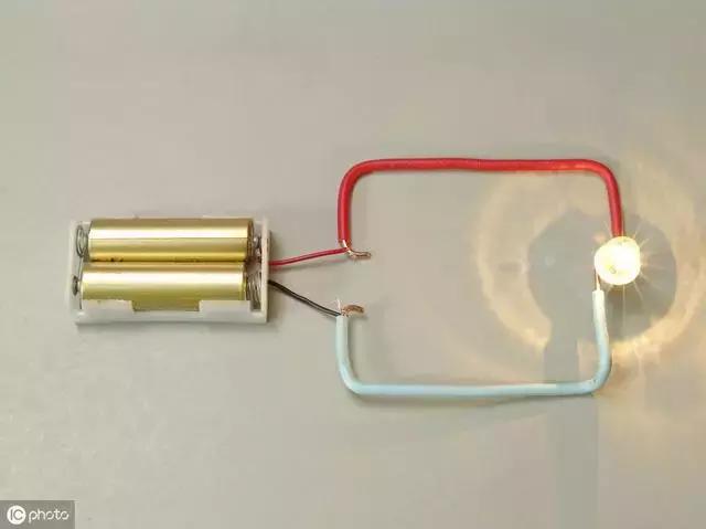 电压kv为什么k要小写,电压kv是什么意思