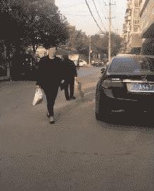 不联系的同学借钱怎么高情商回复,怎么回复借钱的同学