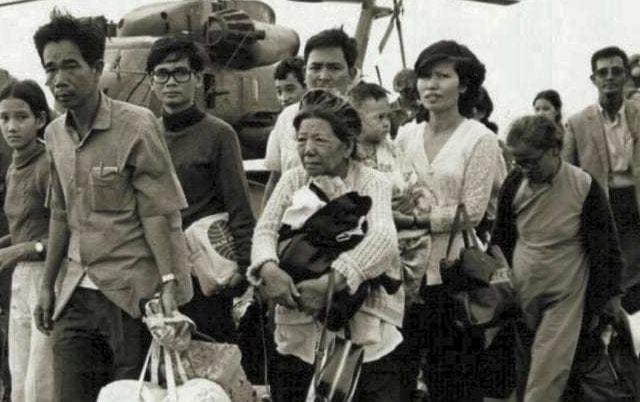 “难民天堂”:1975年到2000年,25万越南难民涌入香港