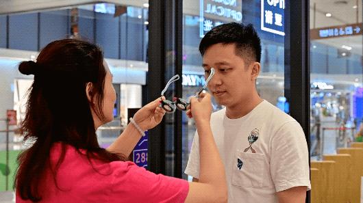 送镜框配镜,送镜框眼镜店