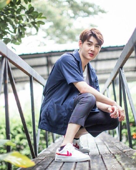 回力和李宁运动服哪个好,李宁和中国李宁为什么不一样