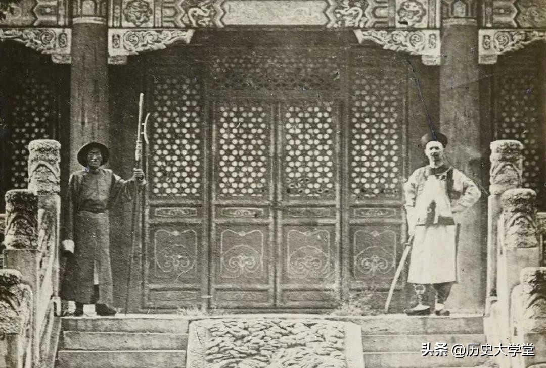 慈禧为什么不抵抗八国联军,慈禧在八国联军失败后逃往哪里