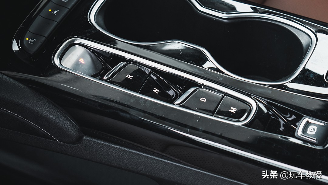 全新一代别克昂科威s测评,沉浸式体验24款别克昂科威s