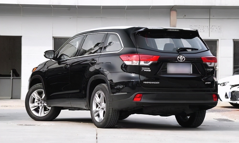 27.88万汉兰达配置,汉兰达卤素大灯改成led好吗