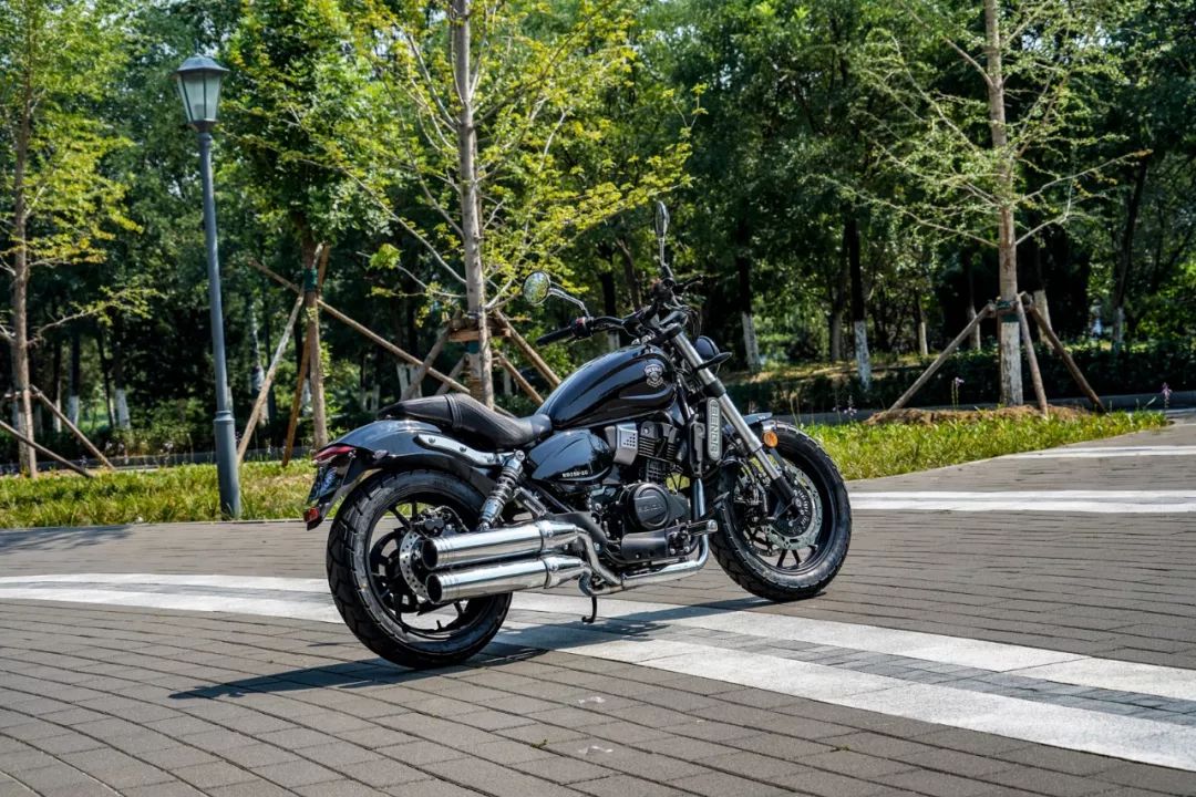 国产巡航复古250,奔达250和奔达fun2有什么区别