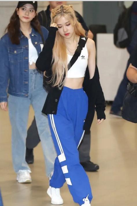 运动裤穿搭青春运动也可以很休闲,运动裤的各种时尚穿搭