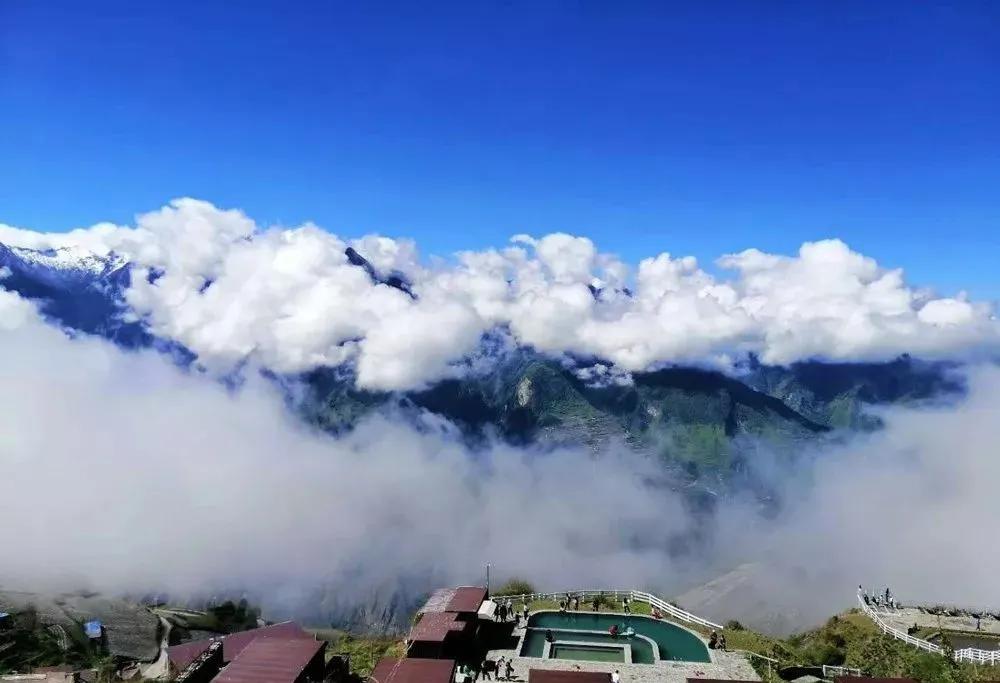 浮云牧场,“爆红”前后带给我们什么启示?