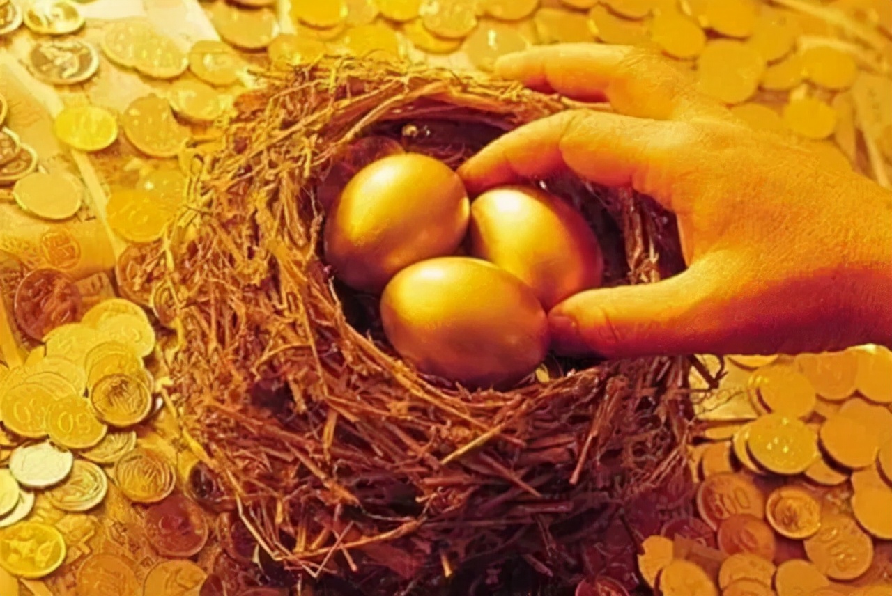 苹果赚钱软件赚到手软,买苹果手机都会送些什么