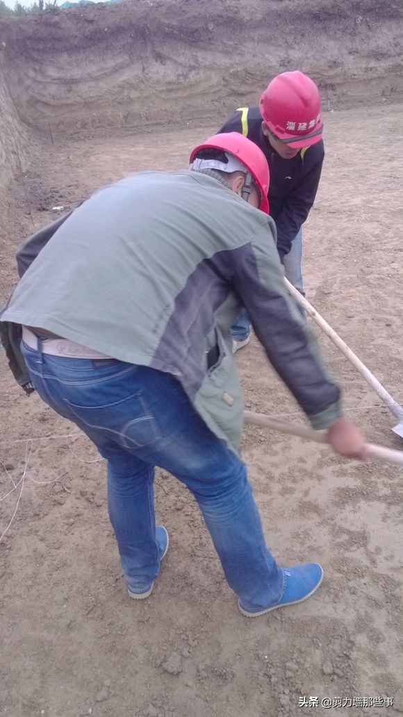 项目从开工到竣工全套资料,主体封顶后的施工顺序