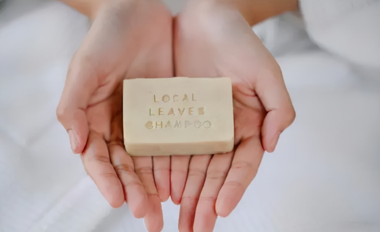 处理男病人隐私时，女护士会觉得尴尬吗？医护人员说出实情