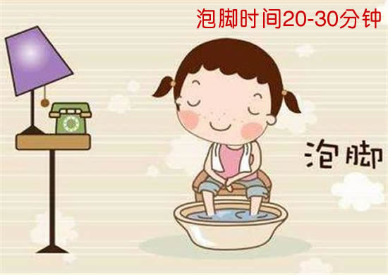 夏季热水泡脚心慌气短是怎么回事,温水泡脚一会有点难受心慌