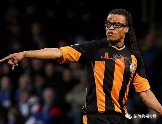 野猪戴维斯欧冠破门,埃德加戴维斯为什么叫野猪