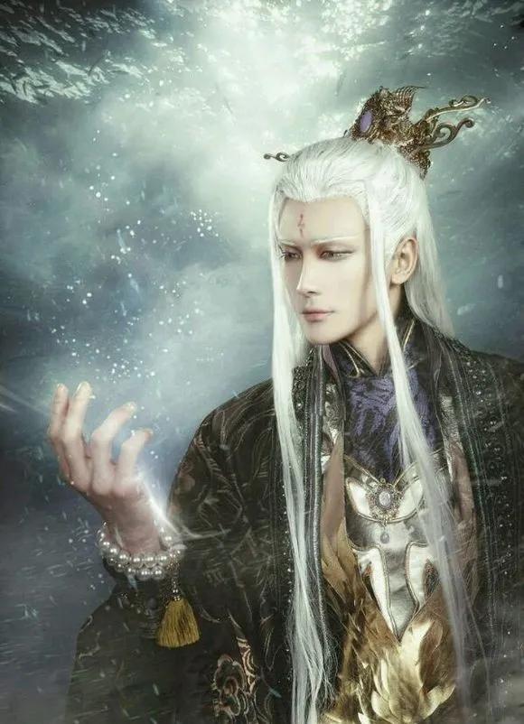 神墓十大巅峰小说,神墓战天四魂实力排名