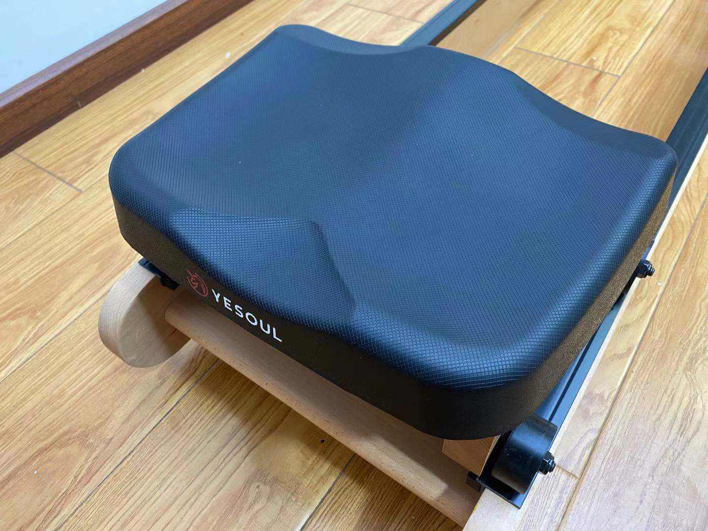 跑步期间用划船机锻炼可以吗,划船机和跑步机哪个减肥最有效