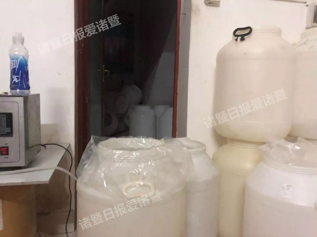 赫莲娜假的和真的区别,怎么确定自己买的赫莲娜是真假