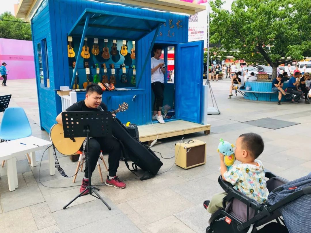 天津奥城夜市最新视频,天津奥城现在有夜市么