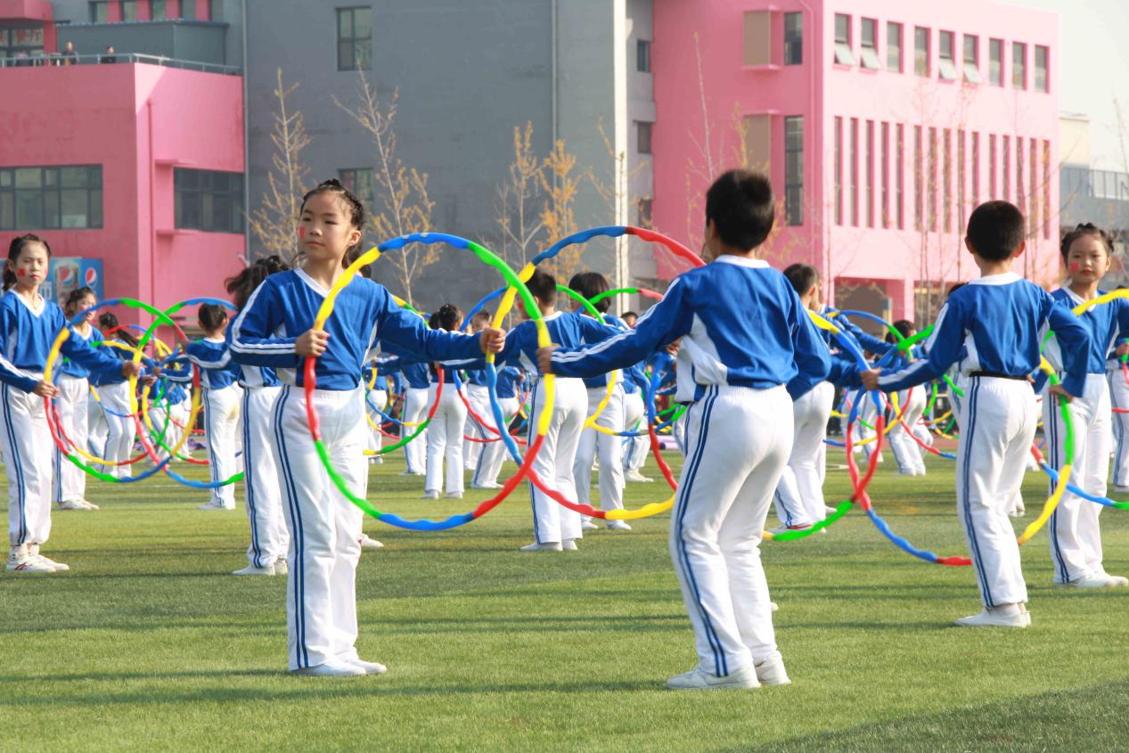 叠罗汉体操舞,团体操叠罗汉