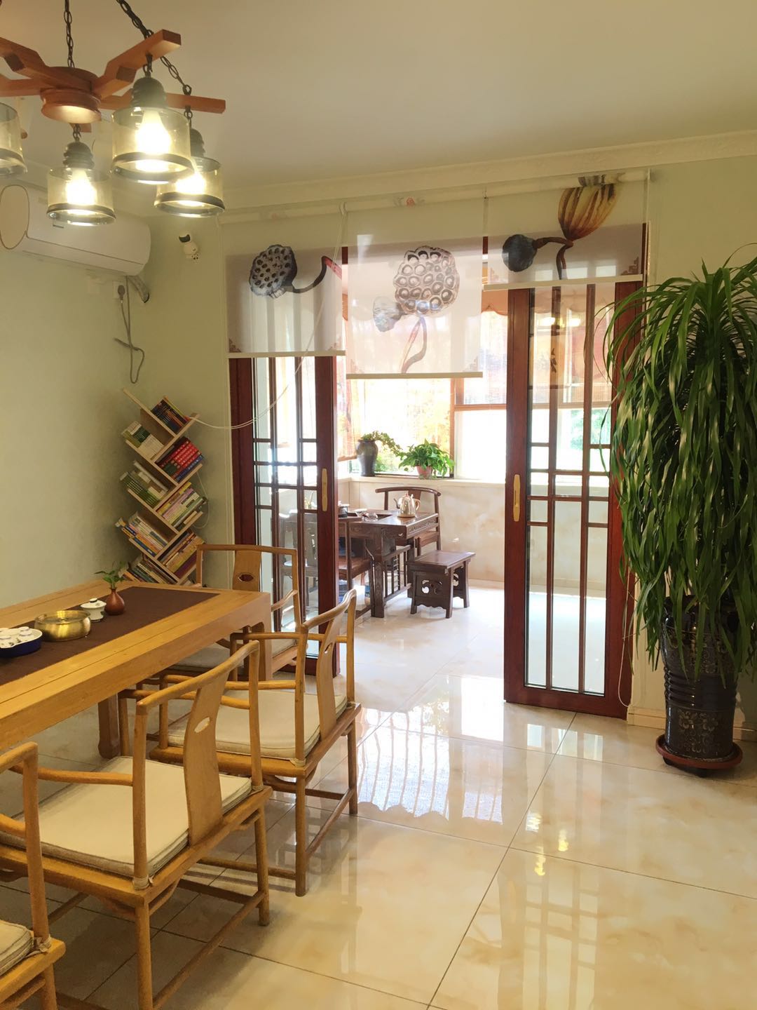 来一壶茶沉淀一天的劳累和心情,来一壶茶品味人生