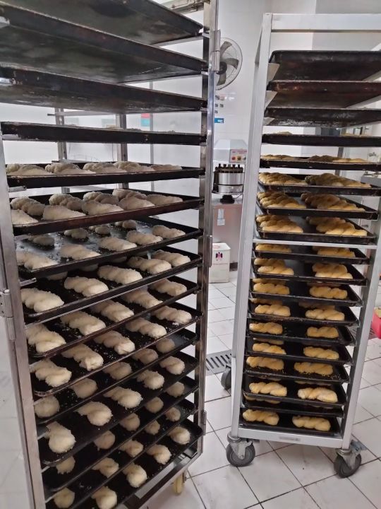 疫情来了我在家乐福当售货员