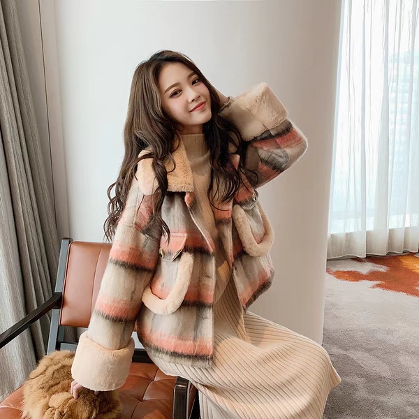 毛呢香风短款外套女秋冬最新款,中款毛呢外套穿搭短款