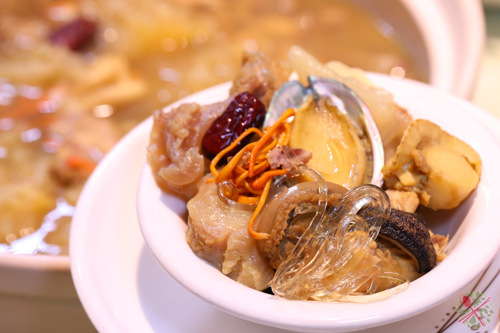 正宗金汤鲍参佛跳墙加热即食,佛跳墙的十八种食材都有哪些