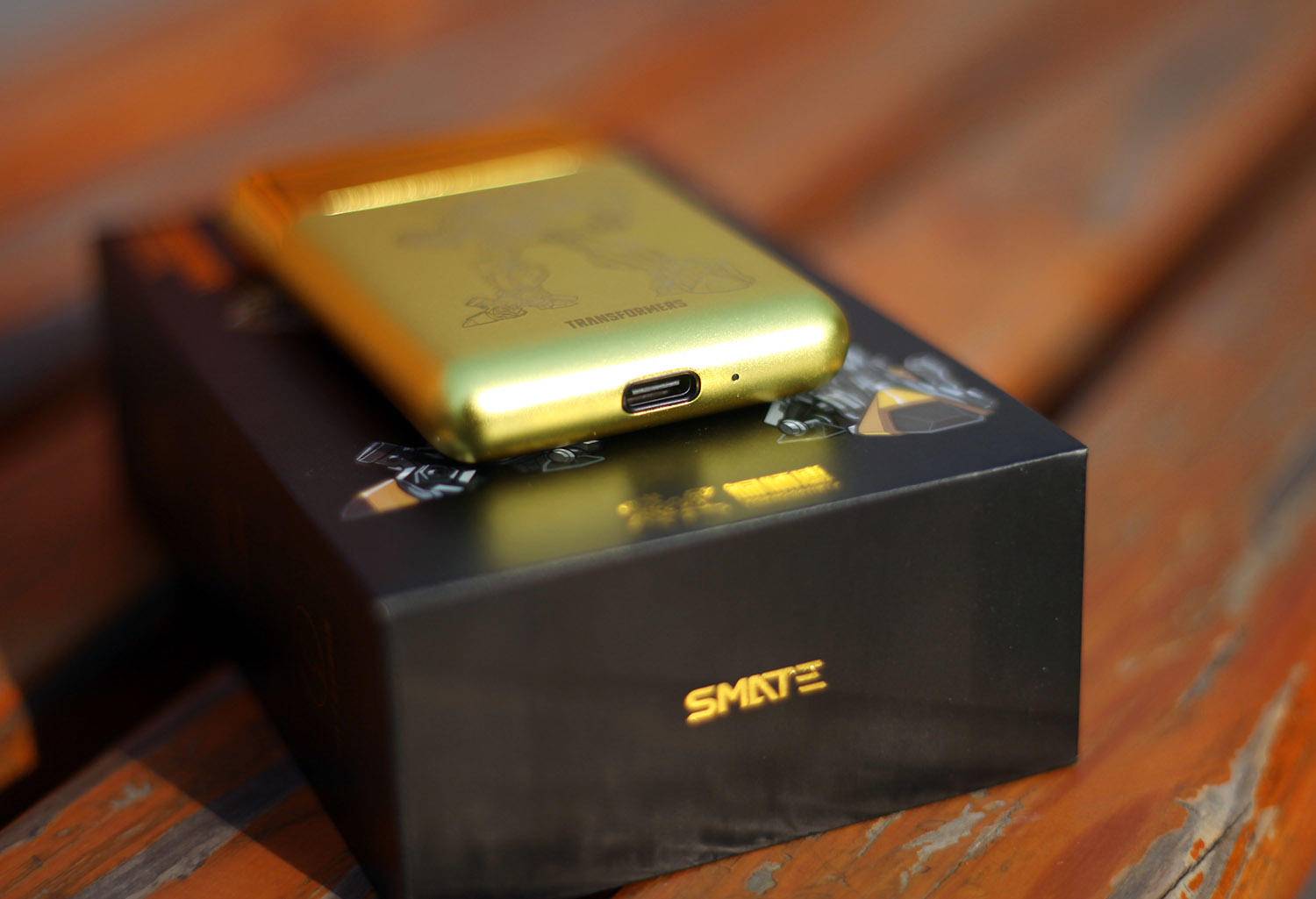 变形金刚剃须刀 (变形金刚多功能小刀测评)