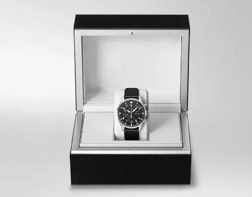 万国飞行员手表和绿水鬼手表区别,万国飞行员钢表系列哪款好