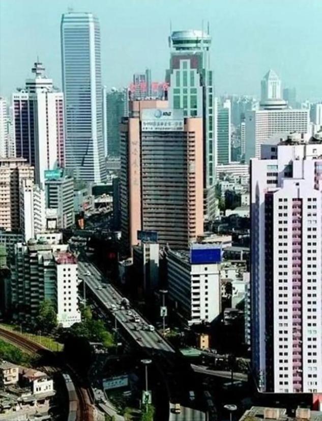 金立创始人玩什么牌输7亿,一把牌输7亿至今下落不明