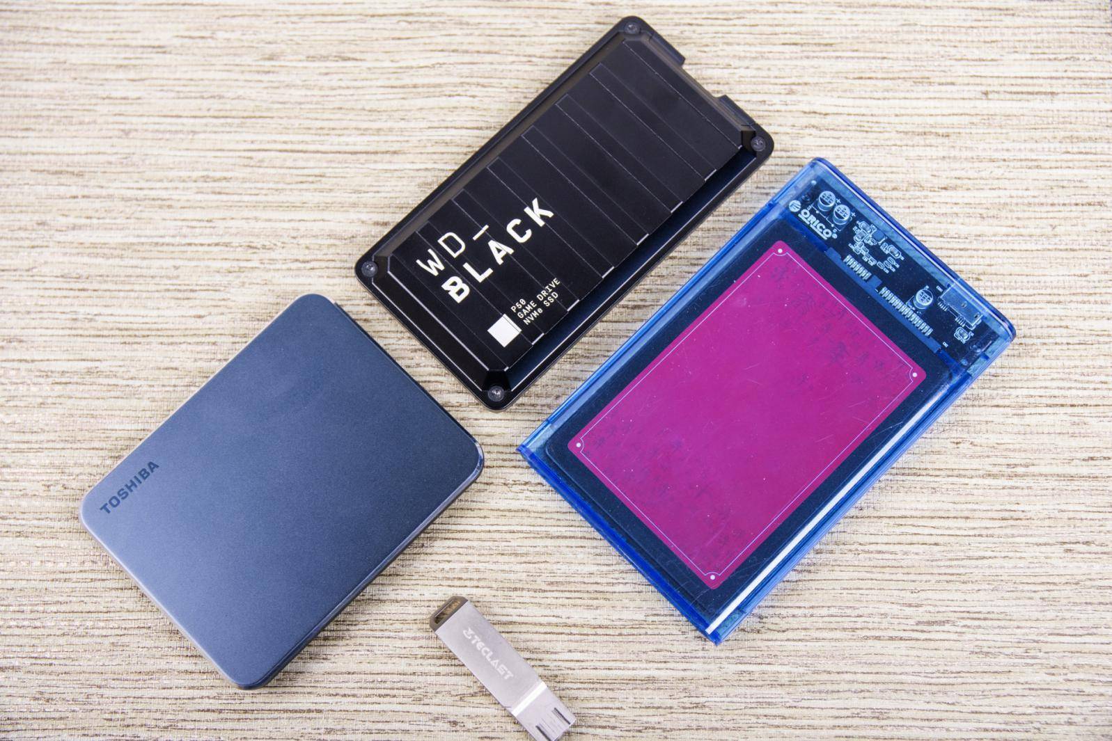 西数wdblackp50移动固态,移动固态硬盘西部数据p504tb评测