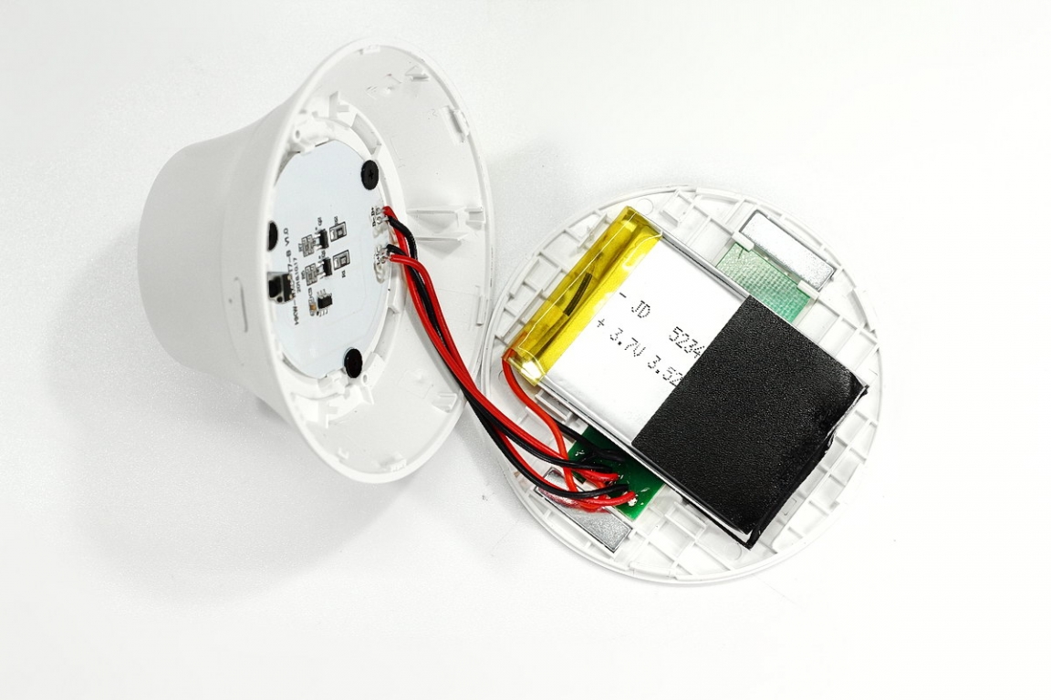 yeelight无线充电夜灯拆解,拆解cyansky手电筒