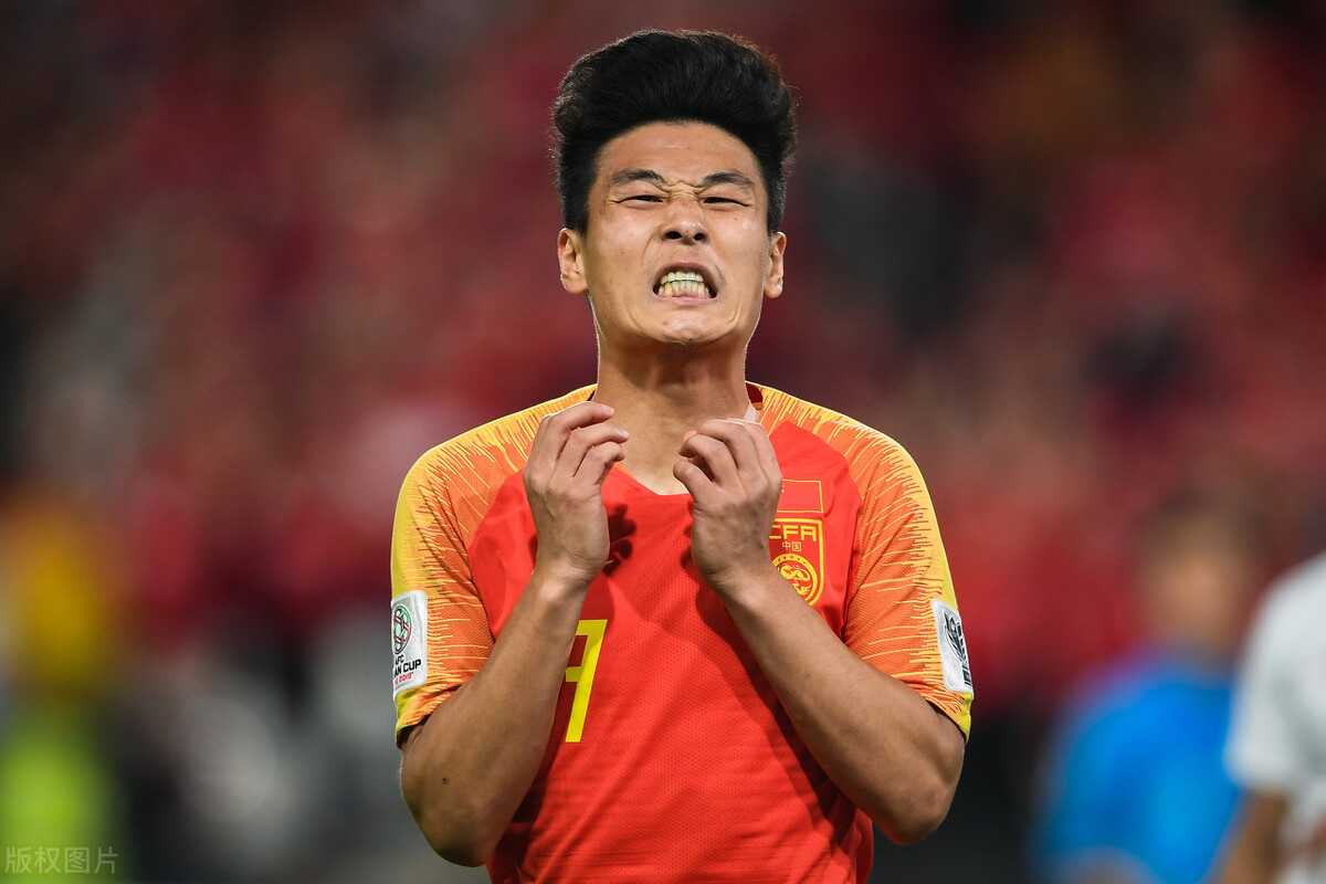 中国足球球迷对于国足现在的感受,对国足又恨又爱的球迷心声