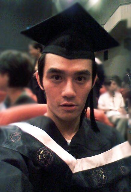 眼神清澈含情，声音温柔有磁性，湖北果然盛产国风*男美**