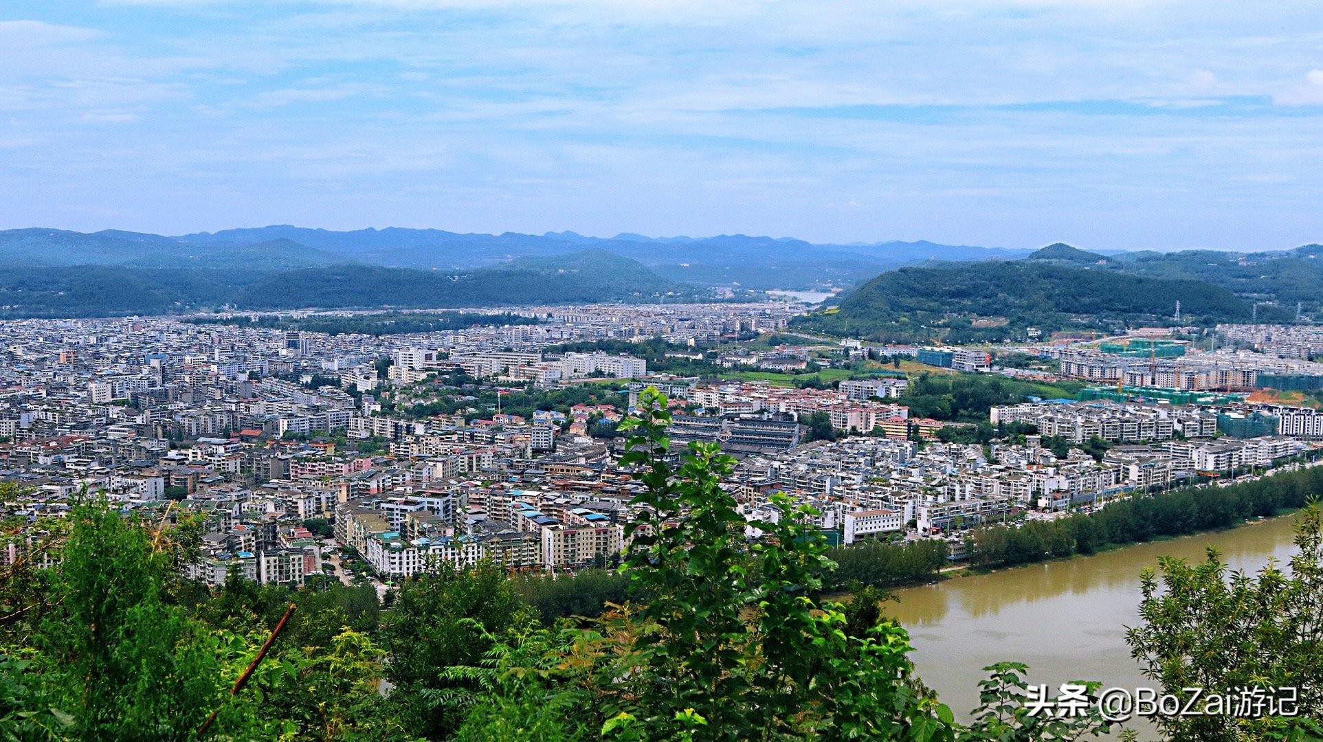 去四川南充都有哪些好耍的,南充市区最好的景点排名前十