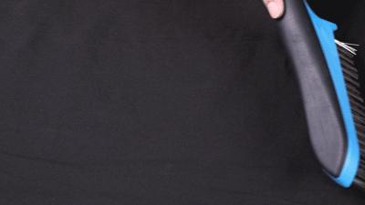 中科院联合素湃造了件“透气雨衣”！防水、防污，脏东西一冲就净