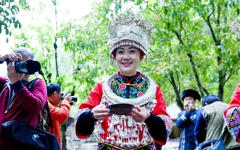 贵州黔东南千户苗寨,贵州黔东南苗寨