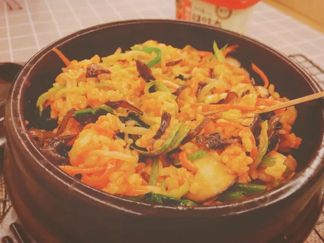 韩国石锅拌饭详细介绍,石锅拌饭4人餐