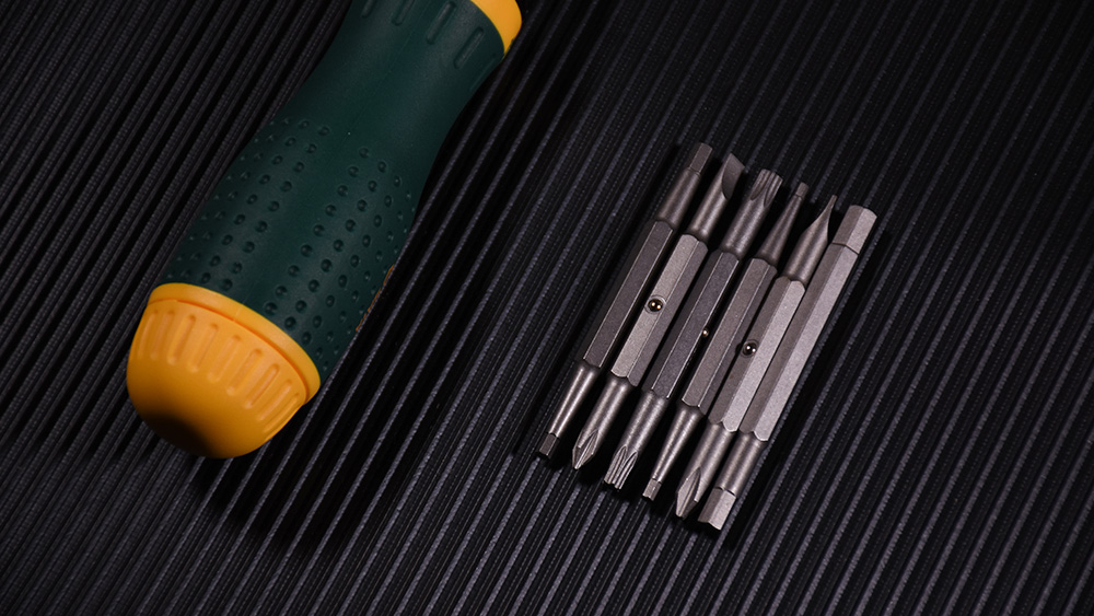 世达螺丝刀怎么拆卸,diy拆解达人