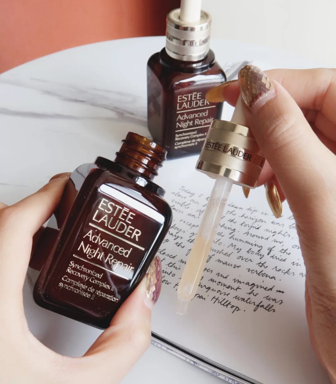 雅诗兰黛热销产品,雅诗兰黛五代小棕瓶测评