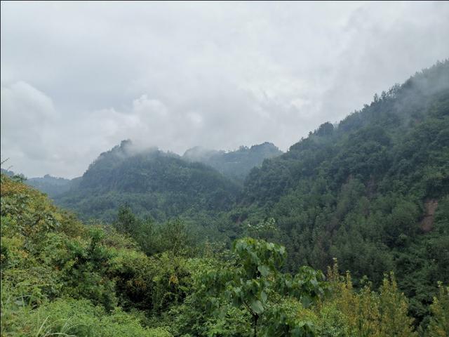 好山好水人杰地灵避暑胜地,天上黄水完整版