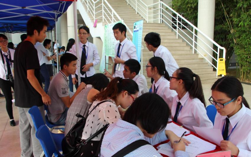 大学毕业走校招还是社招,在校大学生要不要抓住校招的机会