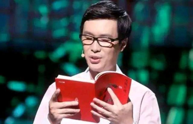 新书销量远不及以前,斗罗越火他越被骂,三少正逐渐“作死”自己