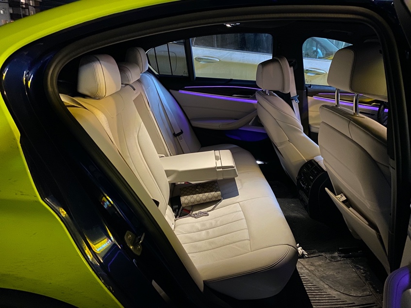 宝马m550i和m5有什么区别,试驾2019款宝马m550i