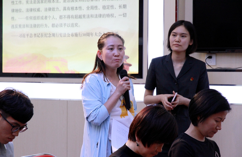 未成年保护一切为了孩子，离婚纠纷抚养权的是与非