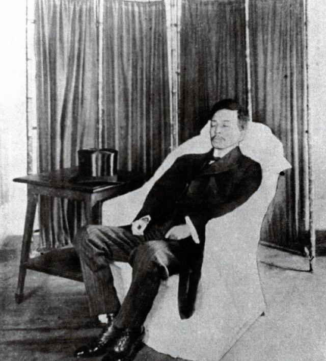 他曾加入国民*党**，却在临刑前不断高呼：“中国*产党共**万岁！”