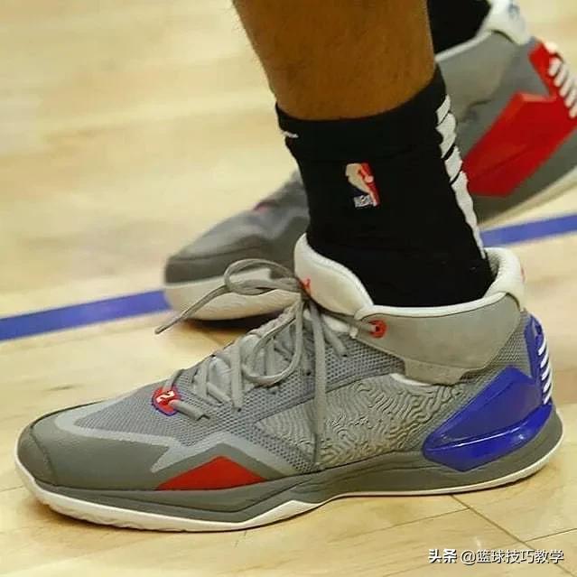 小卡为什么没有签名鞋,小卡签名鞋一代测评