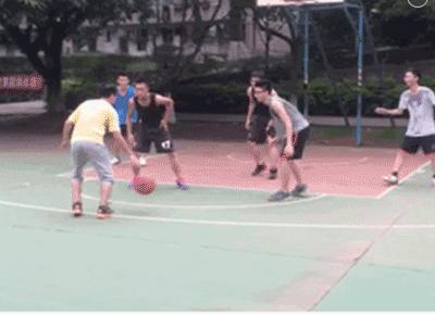 野球场上那些奇葩的造犯规,野球场恶意犯规集锦