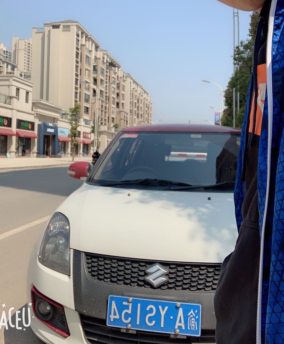 试驾长安铃木雨燕,长安新款雨燕