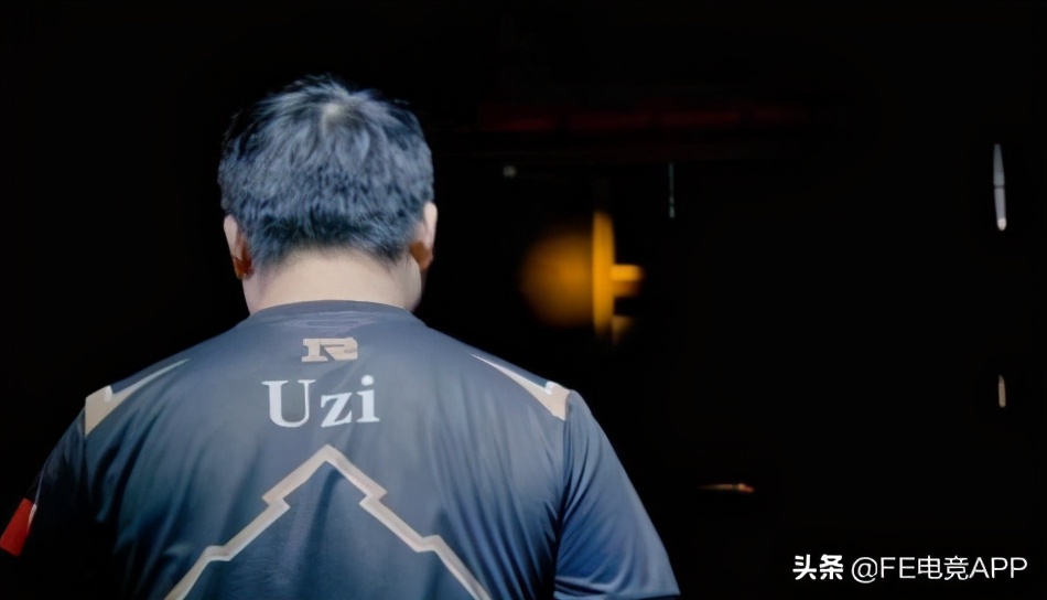 RNG.Xiaohu：新人上单的惊艳，中路老将的尊严