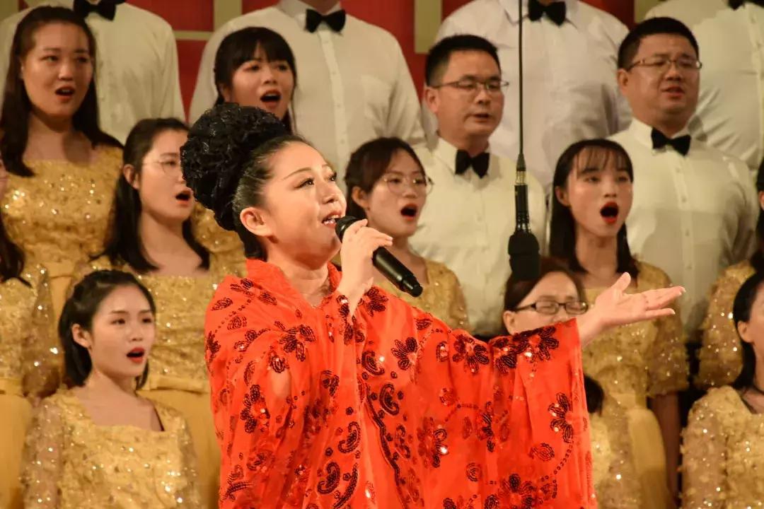 改革开放四十周年献礼,改革开放四十年坚定信心再出发